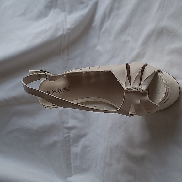 Size 9 cream open toed platform high heel shoes - Picture 2 of 6